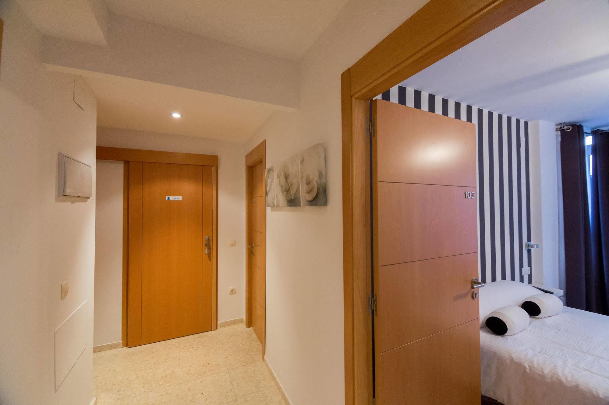 Habitaciones Barra89 Valensiya Dış mekan fotoğraf